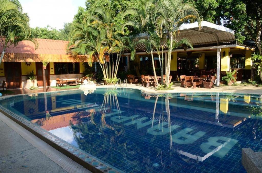 Resort Baanplaidoi 3*