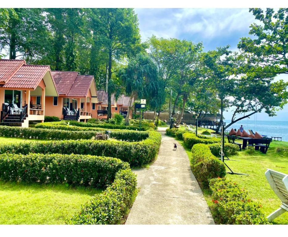 Resort Sea Flower 2*