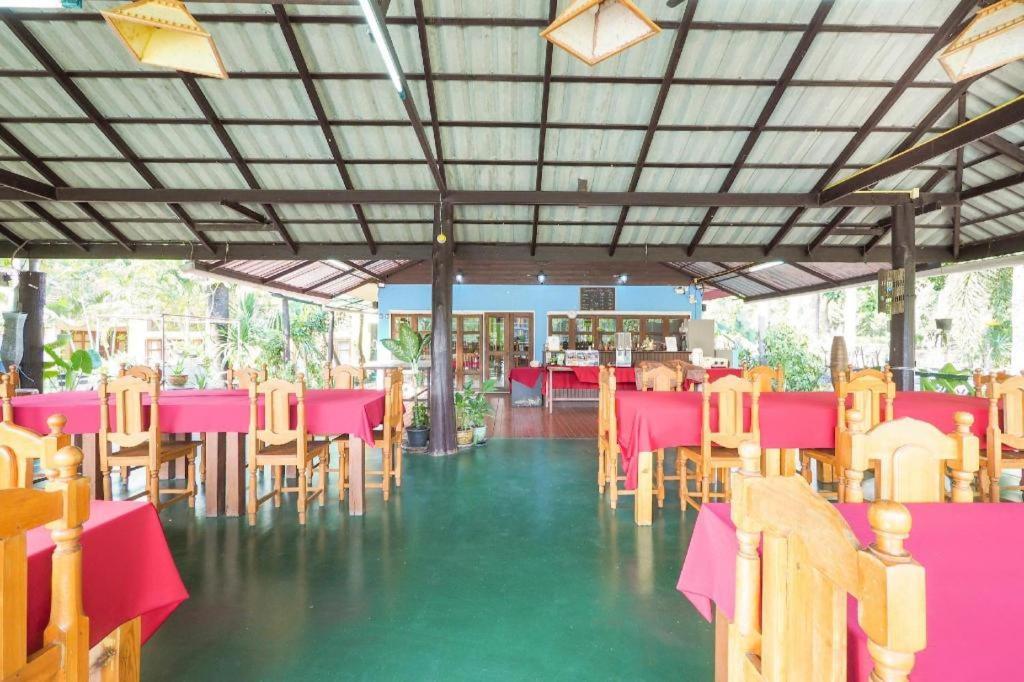 Hotel Oyo 920 Saensukkho And Chiang Rai