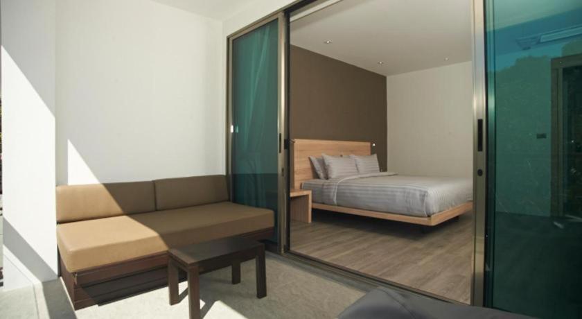 Moonlight Bay 4*