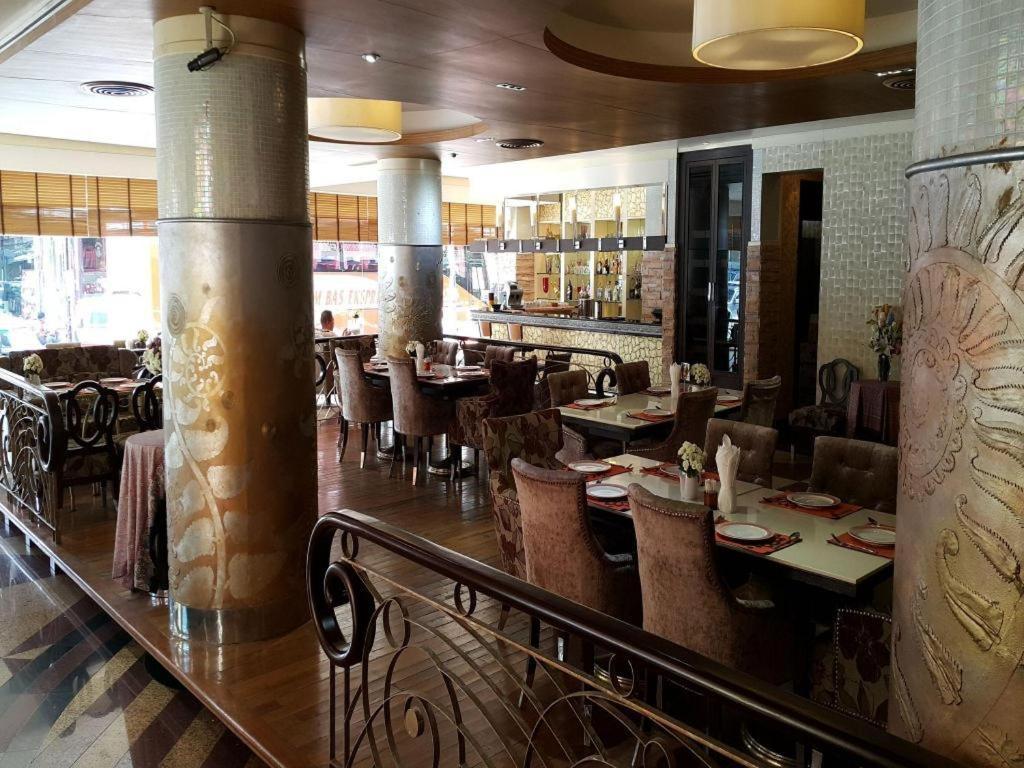 Hotel The Regency Hatyai