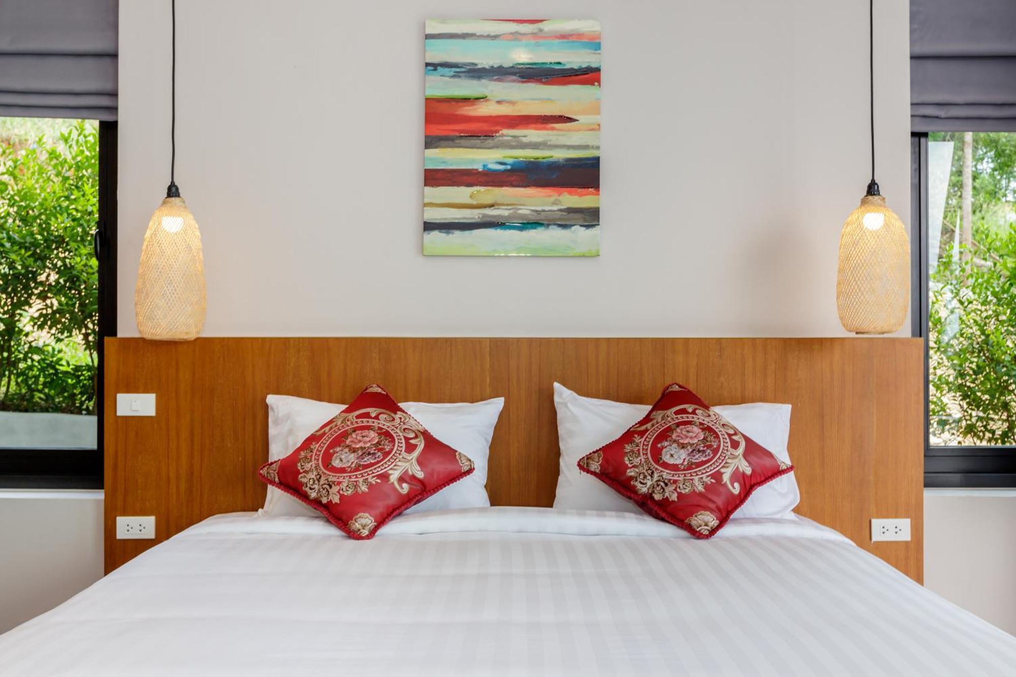 2br Sea View Pool D