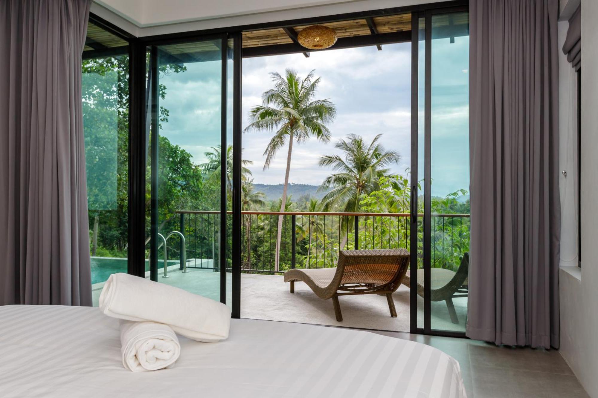 2br Sea View Pool D