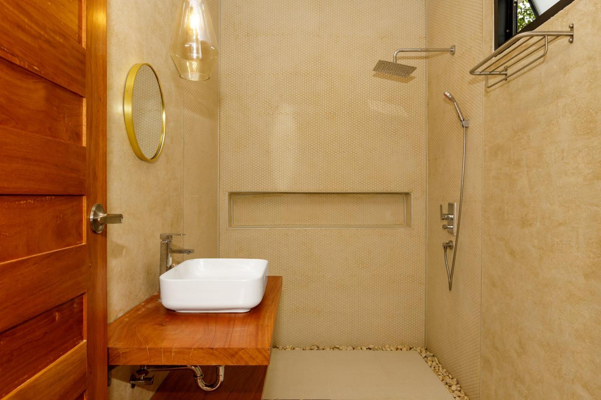 2br Sea View Pool D * Hinkong