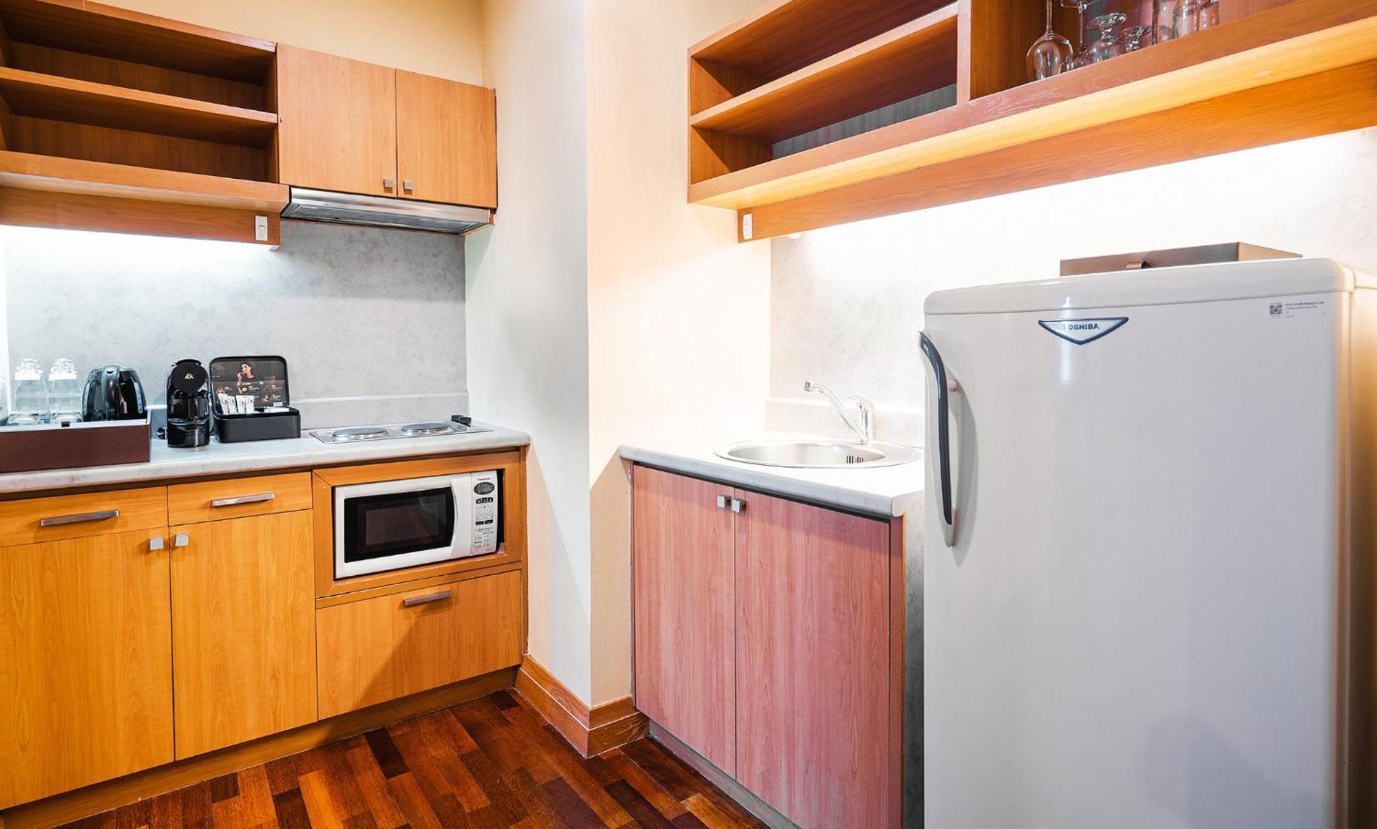 Centara Yai 4*