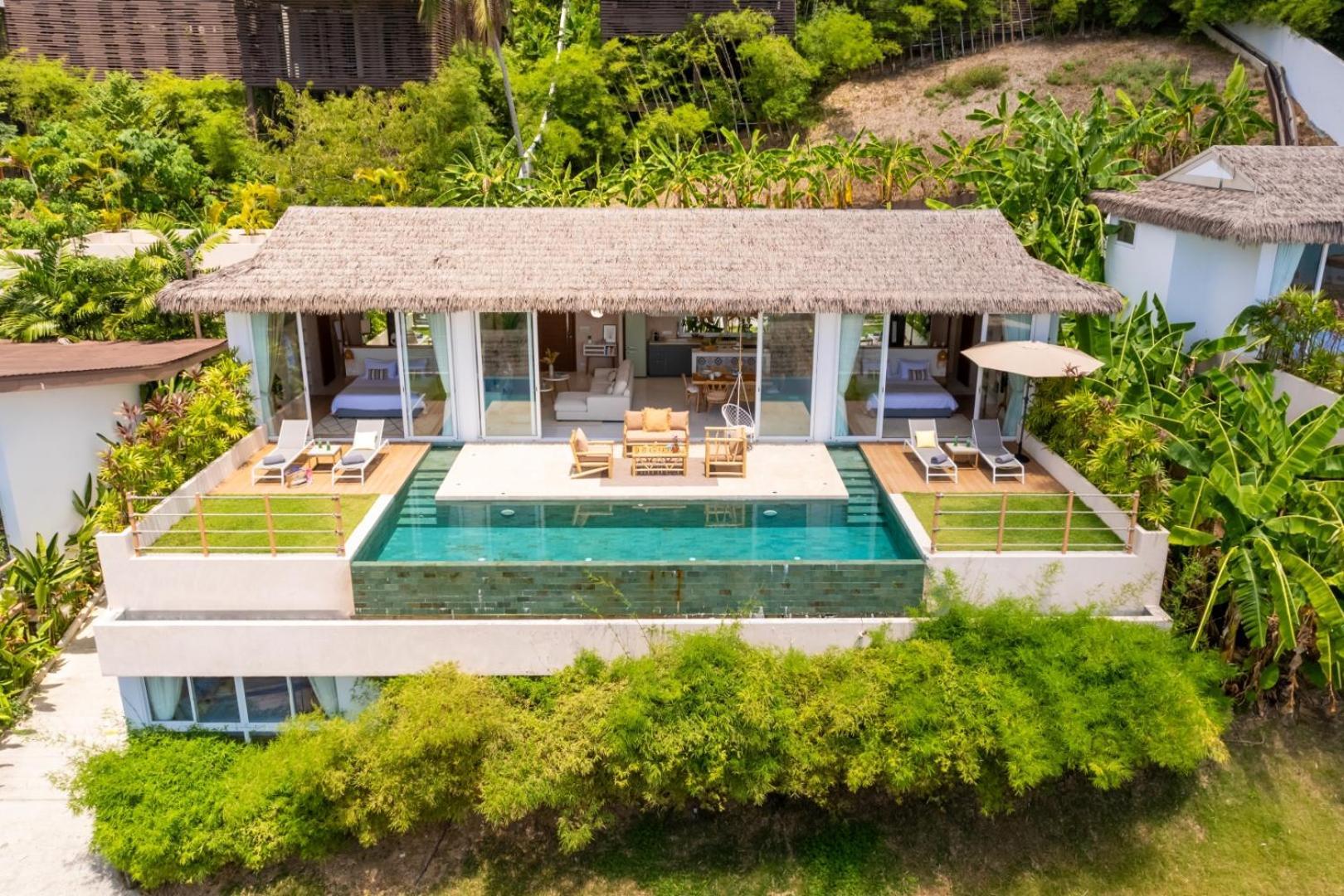 Palm Tree Seaview Villa *