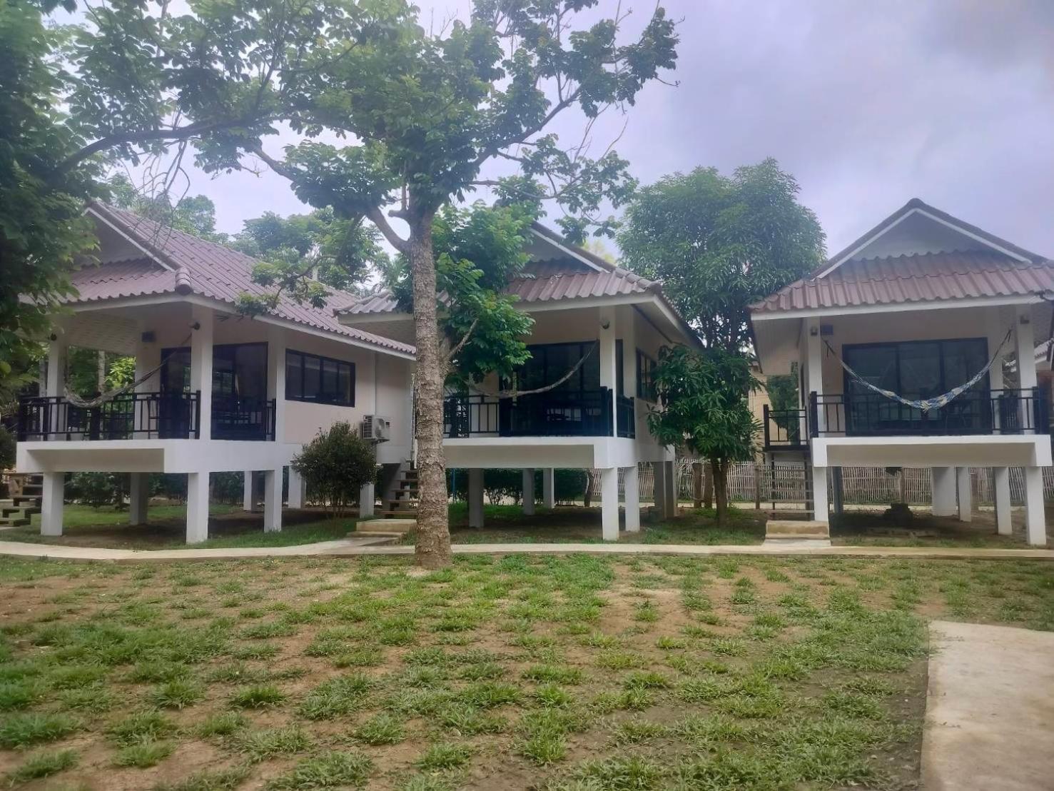 Family Hut *