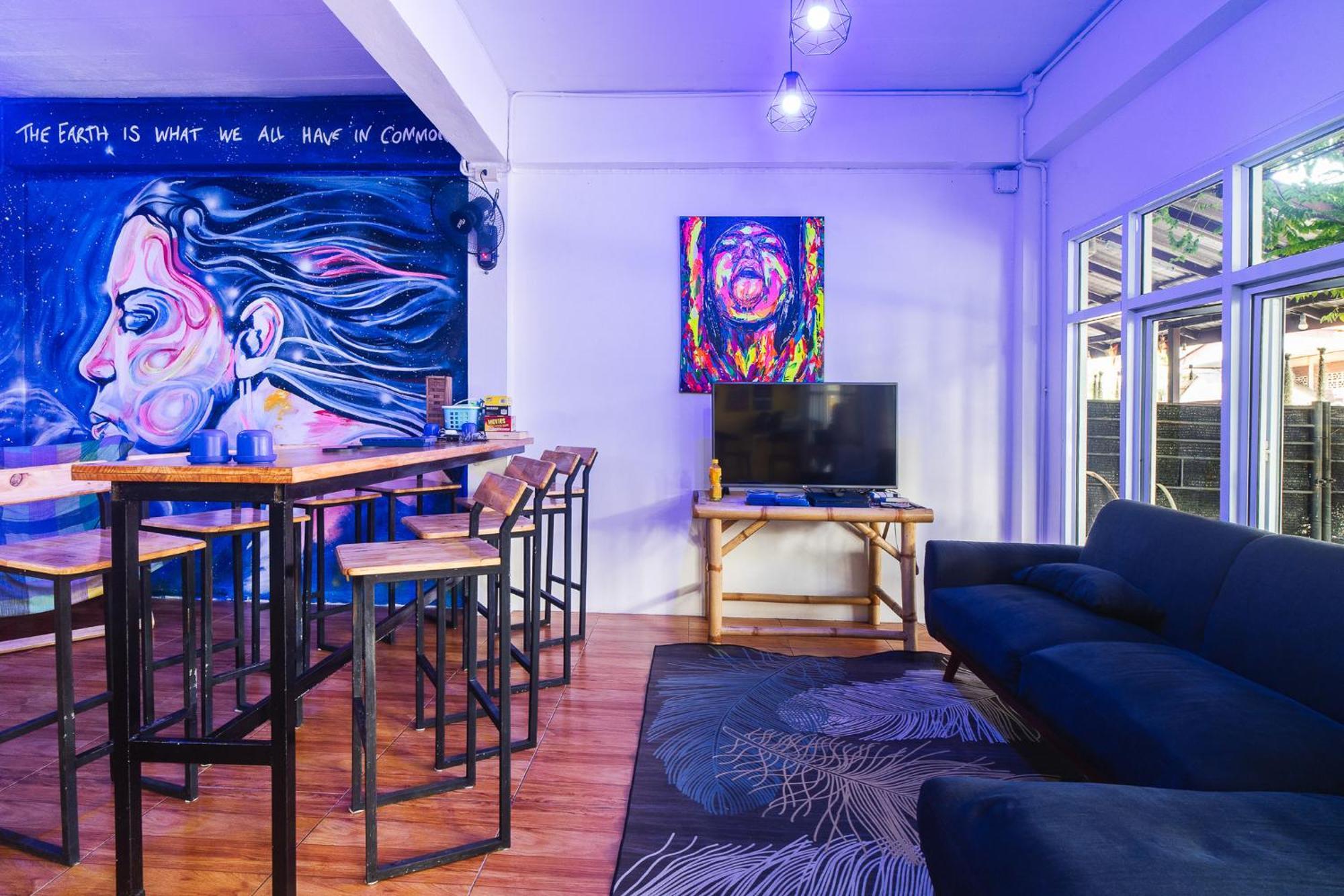 Hostel Sea Backpackers House
