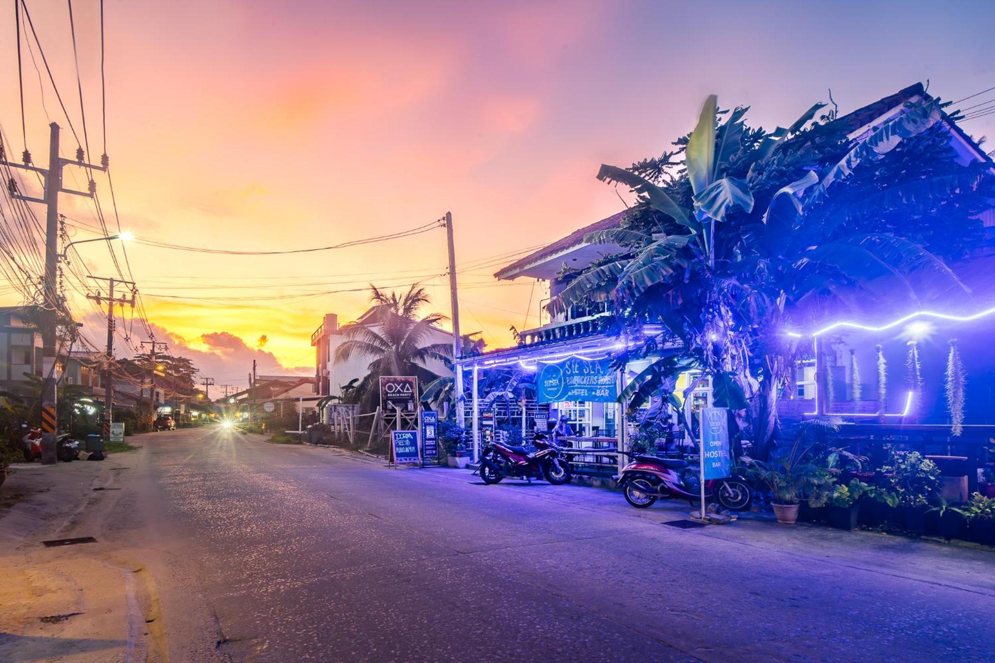 Hostel Sea Backpackers House Baan Tai