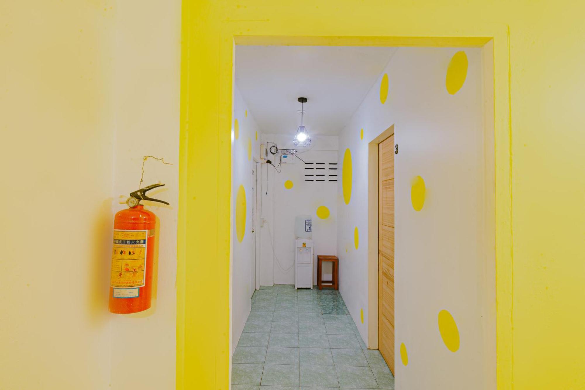 Sea Backpackers House * Baan Tai