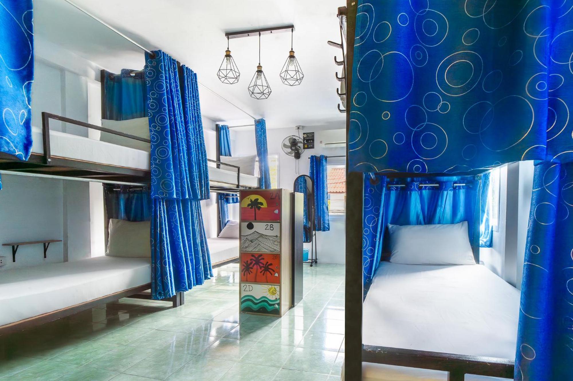 Hostel Sea Backpackers House