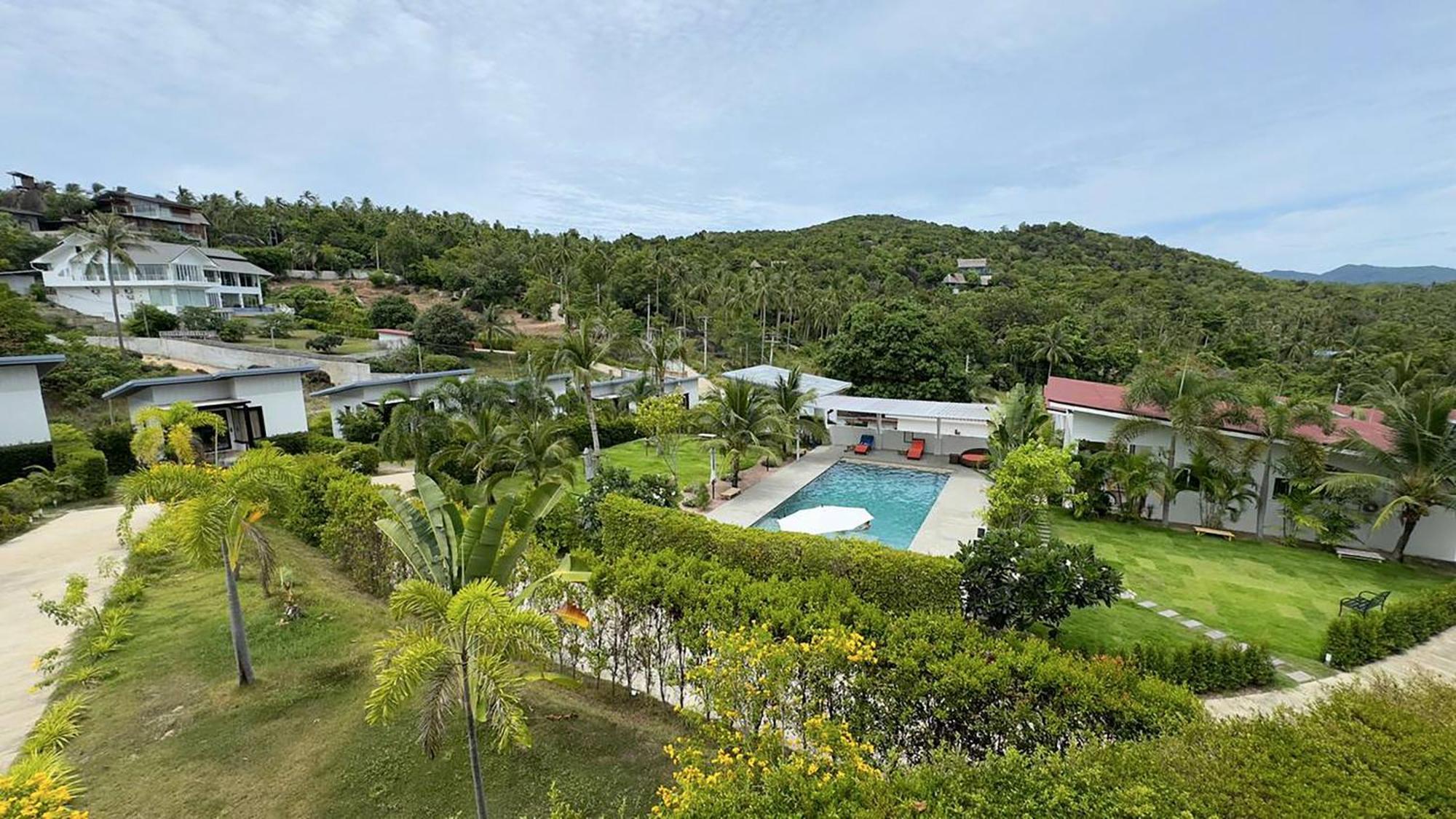 Naiwok Hills