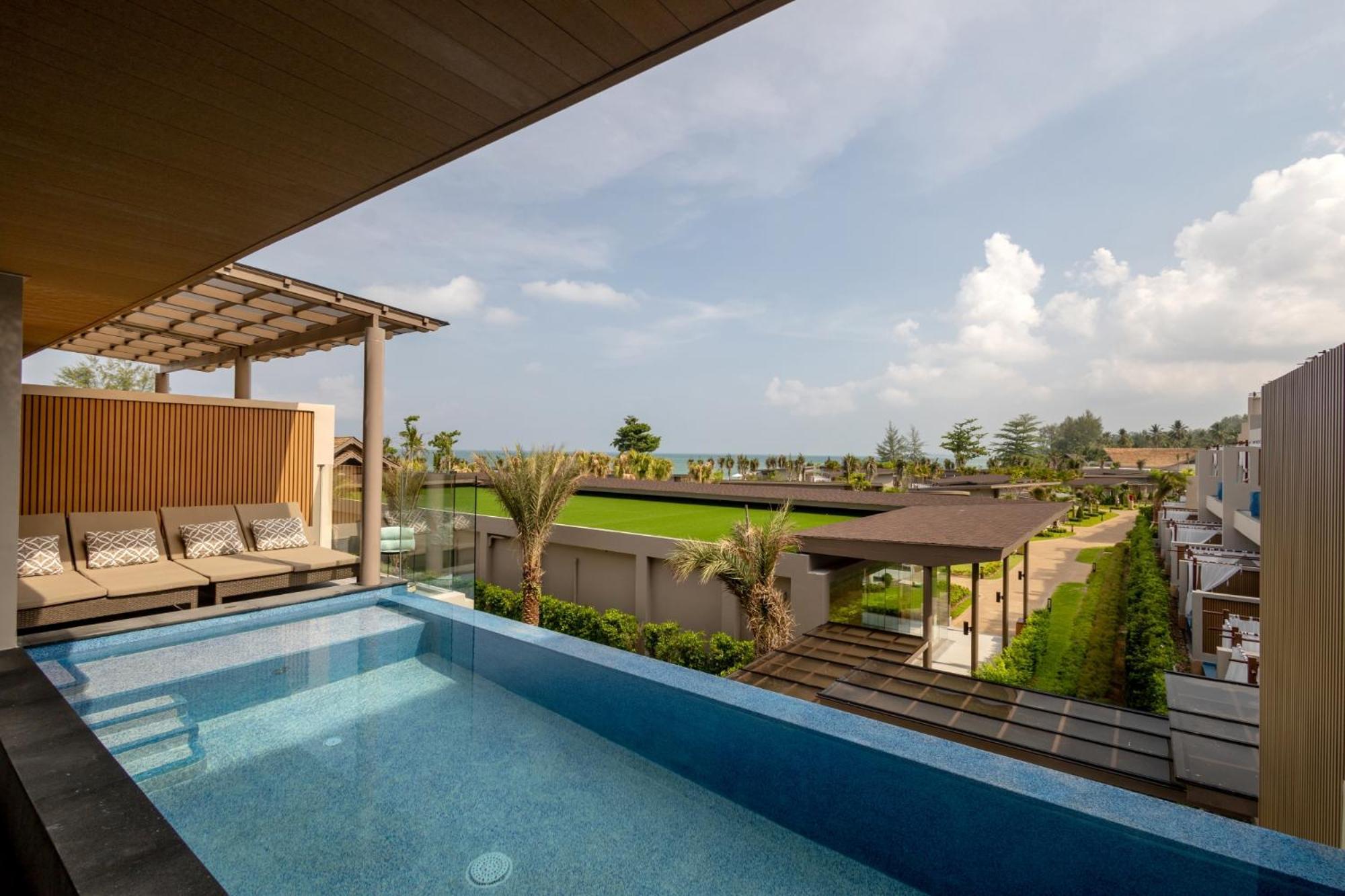 The Little Shore By Katathani Hotel