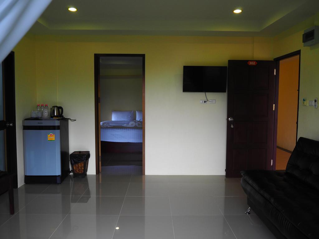 Morakot Lanta 3*