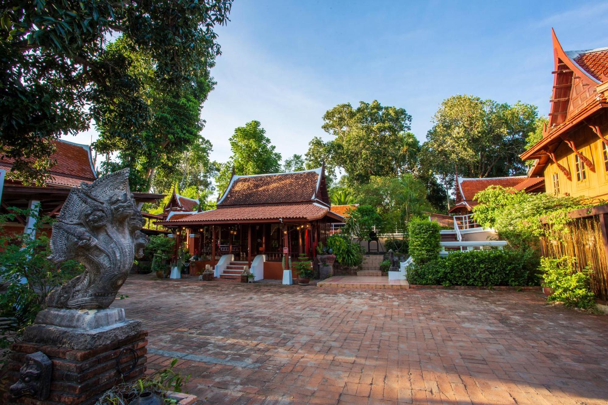 Harry's Resort Mae Nam
