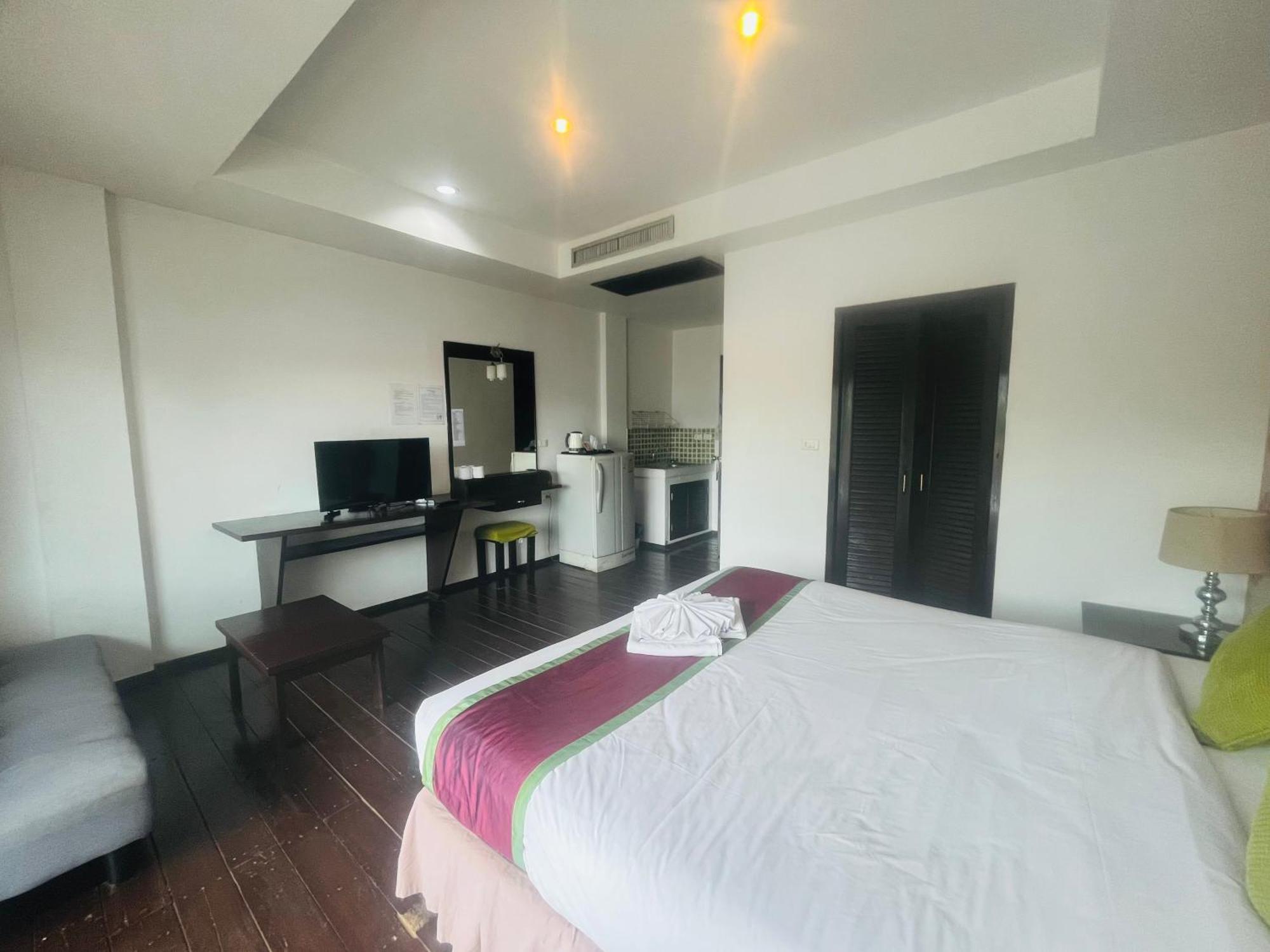 Park Place Hotel 2*