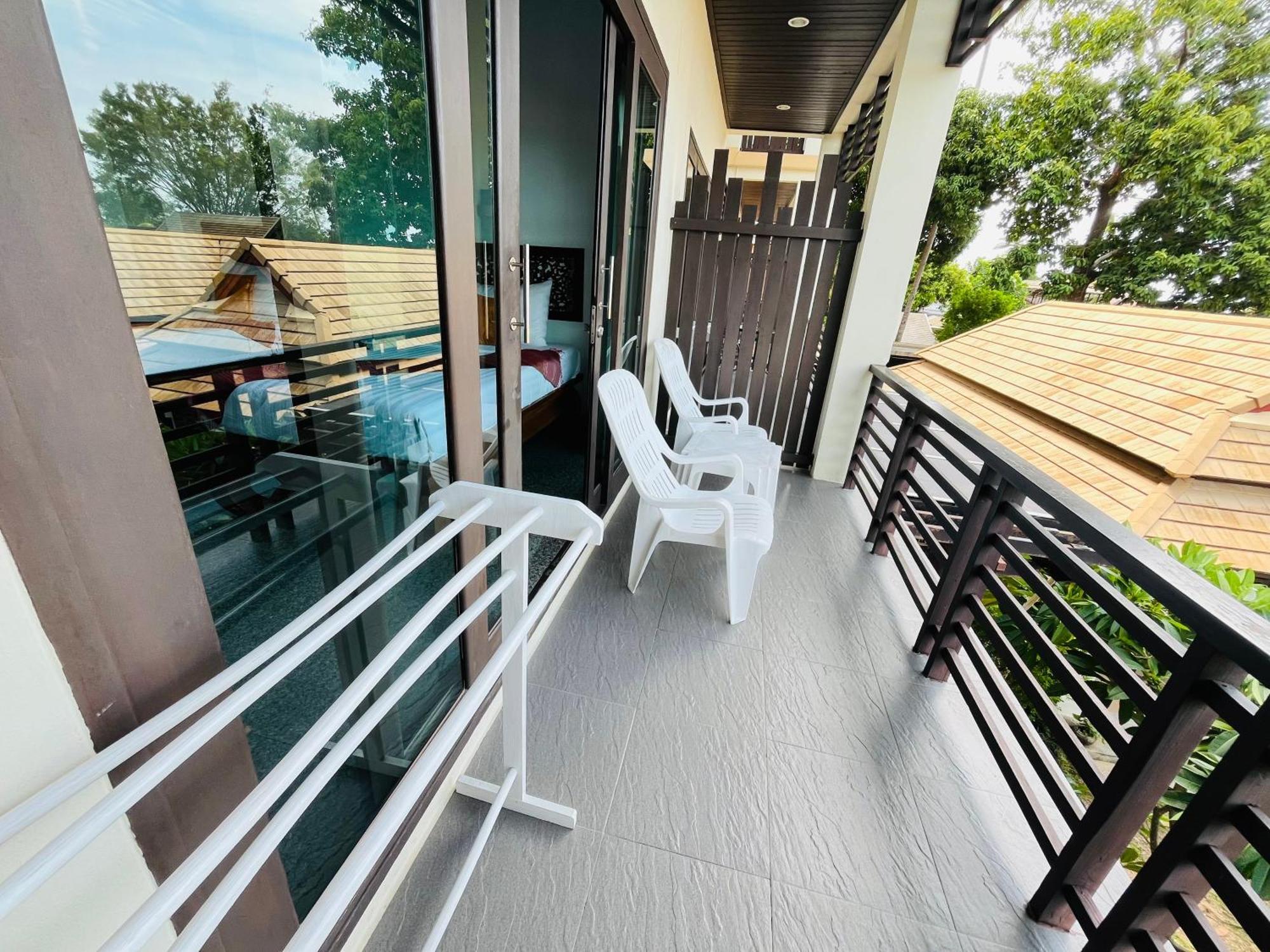 Resort Poolsawat - Sha 3*