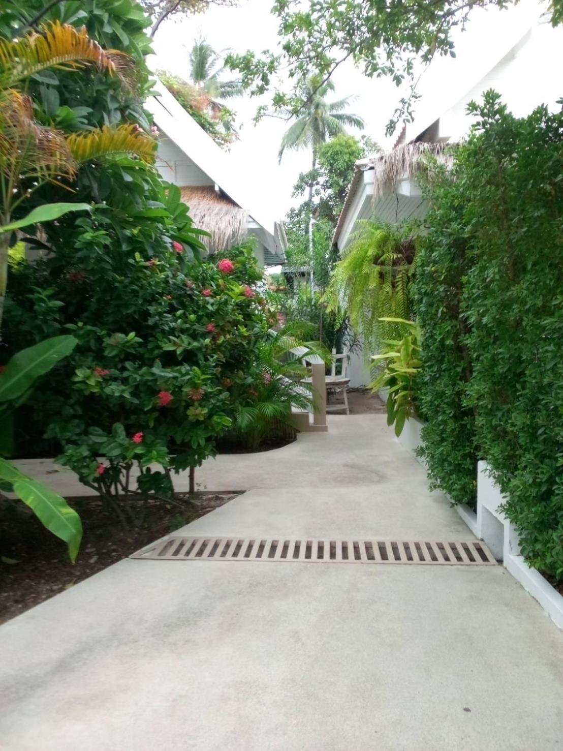 Elephant Club & Samui Resort