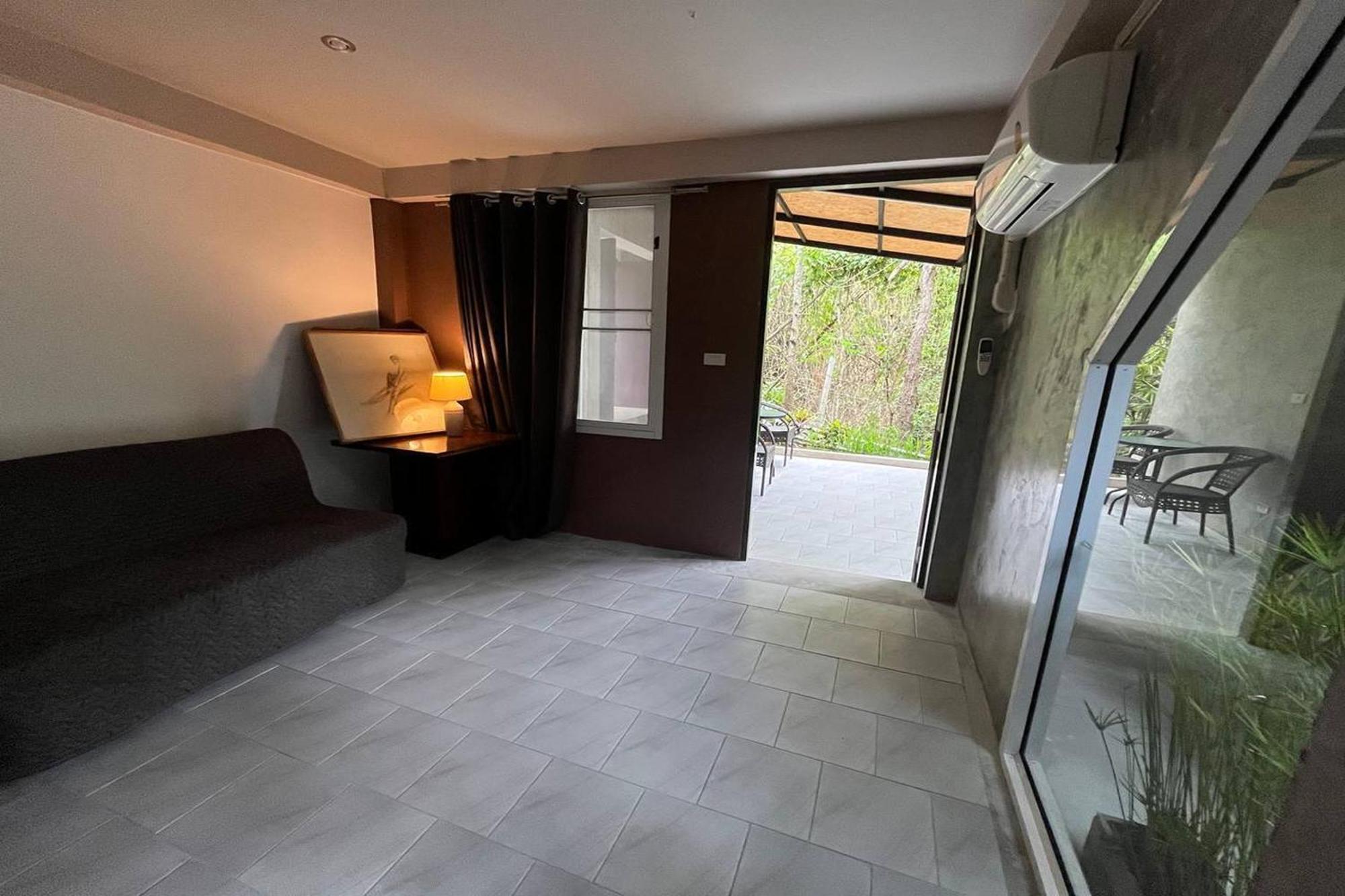 Tanya Baan Bon Doi Villa