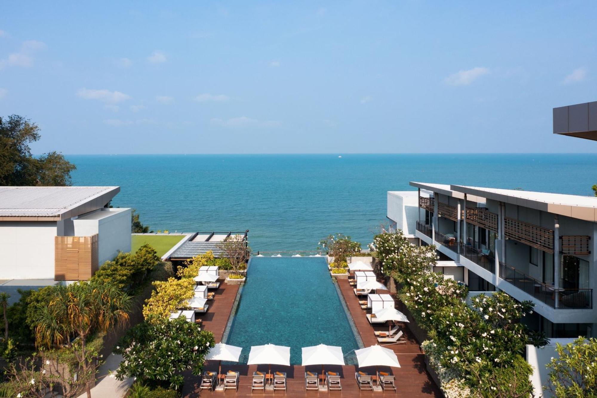 Renaissance Pattaya & 5*