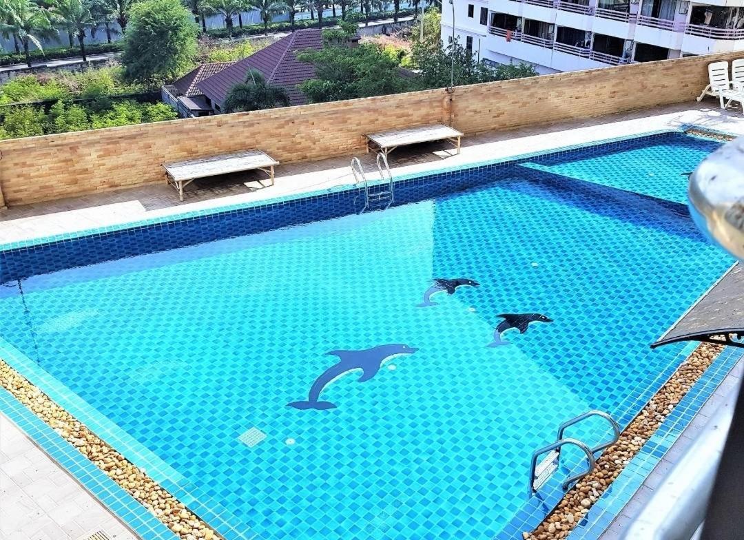 Furnished Near The Apartment Pattaya