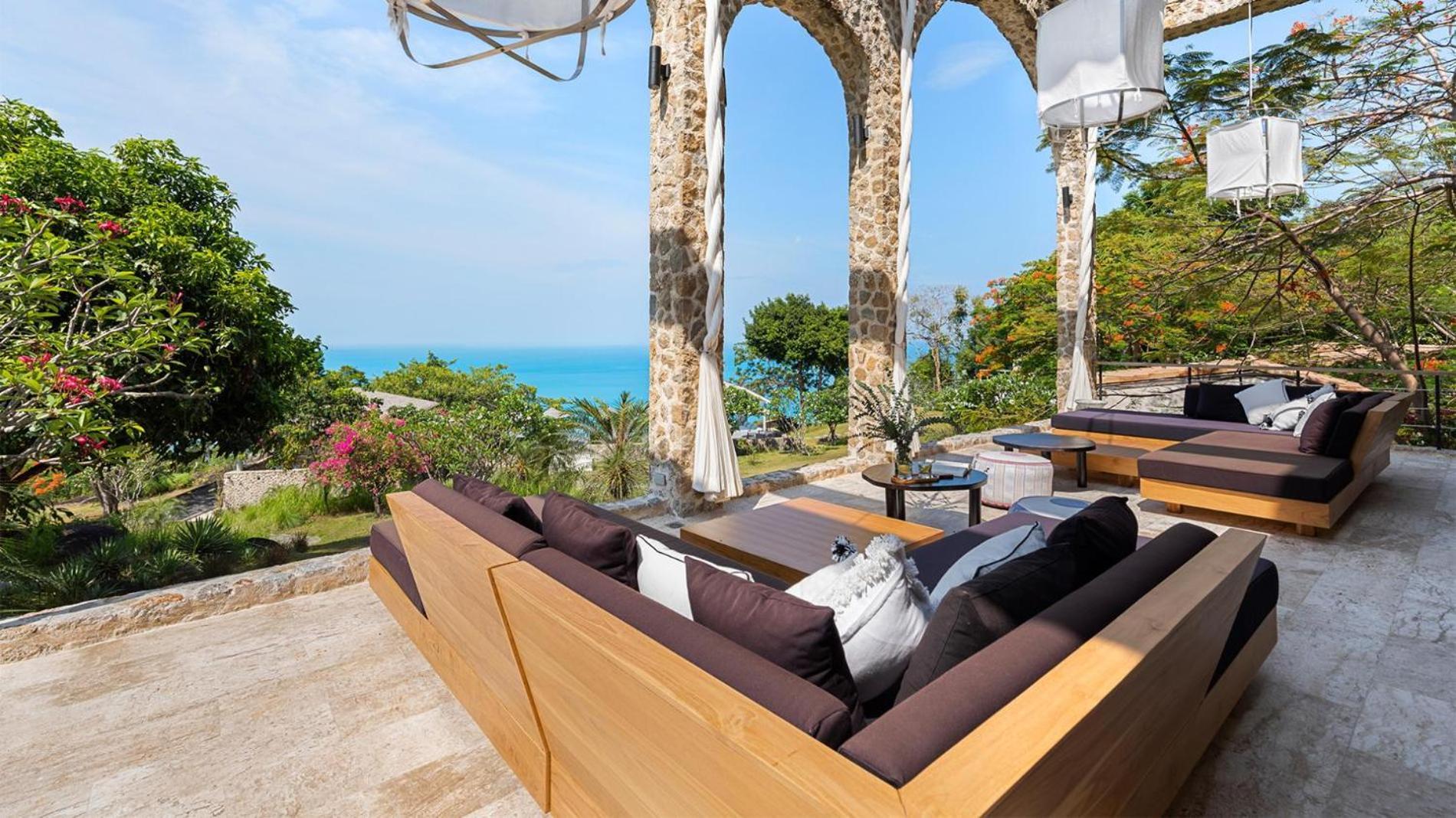 Breathtaking Koh Koon - Provence Meets The East Sleeps 14 Adults 8 Kids Chaweng (Koh Samui)