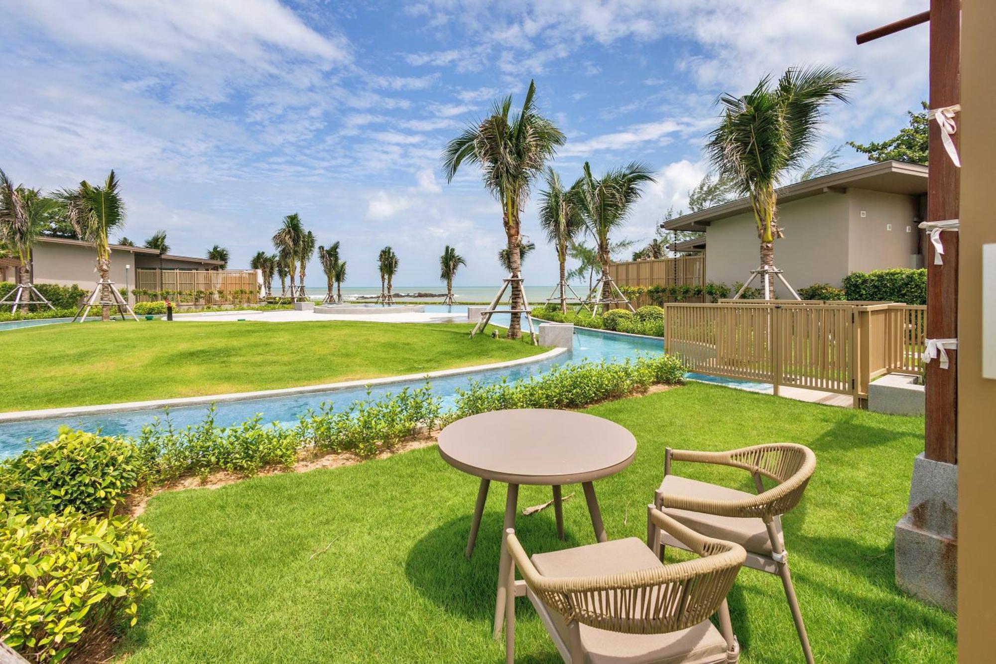 Hotel The Little Shore By Katathani
