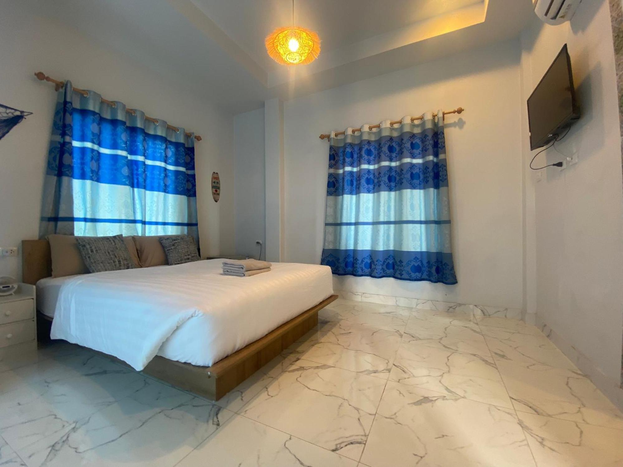 Talay Pool 3*