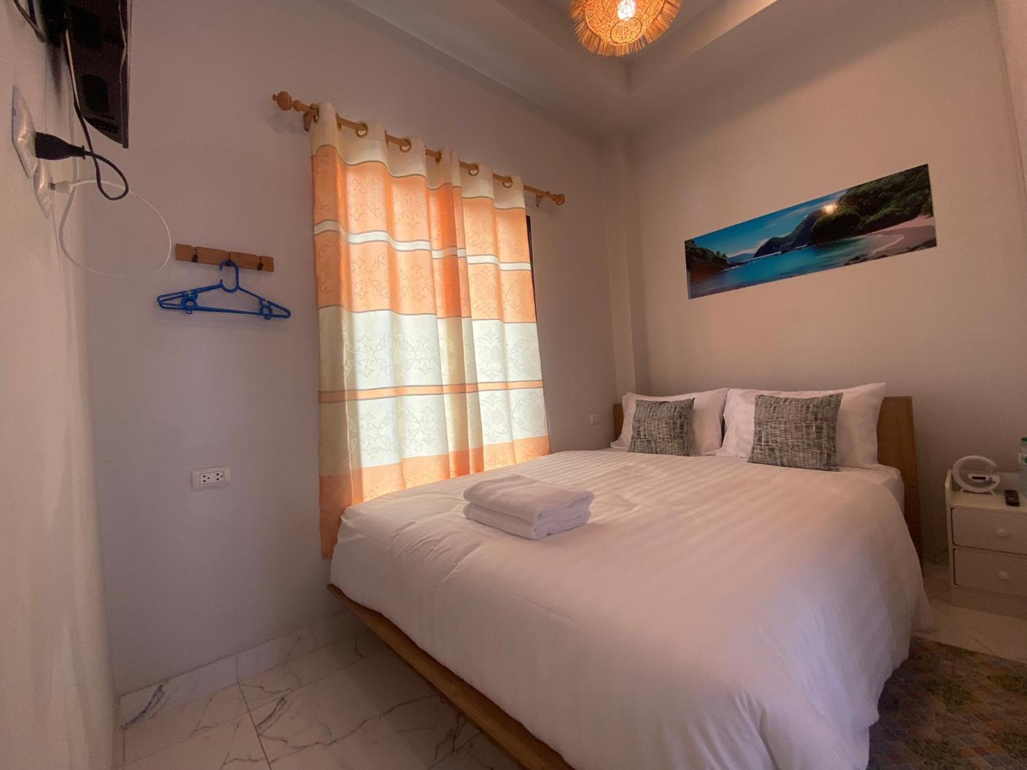 Hotel Talay Pool