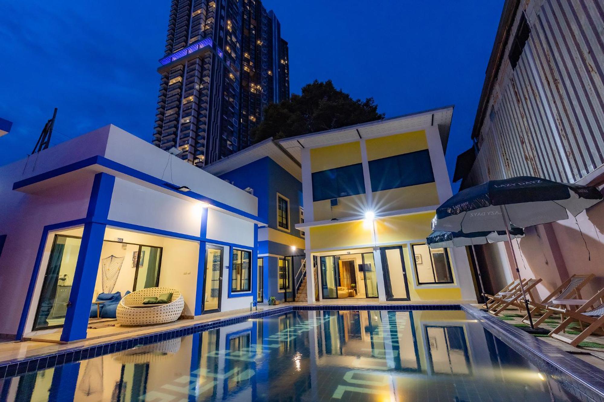 Talay Pool