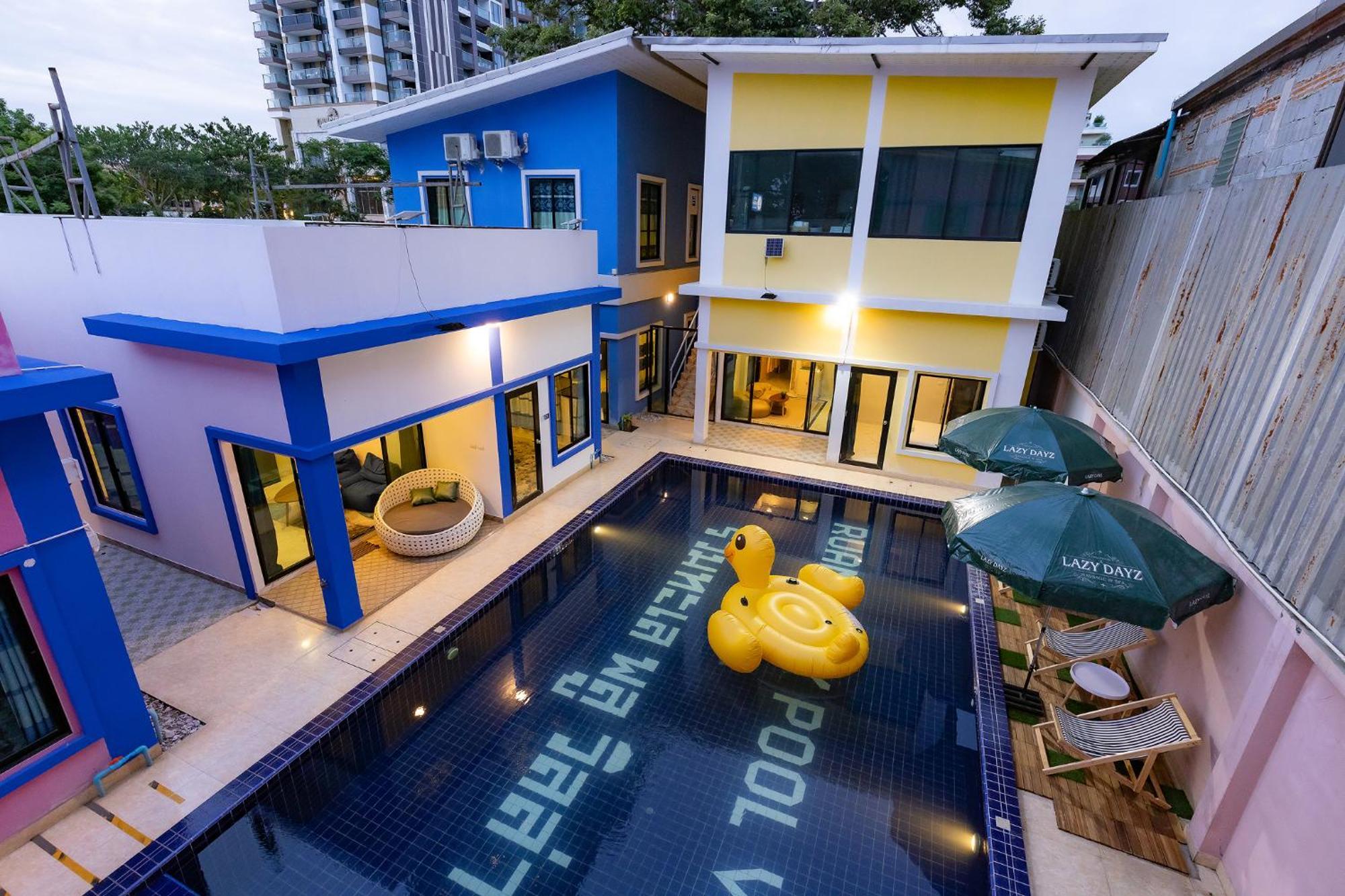Talay Pool
