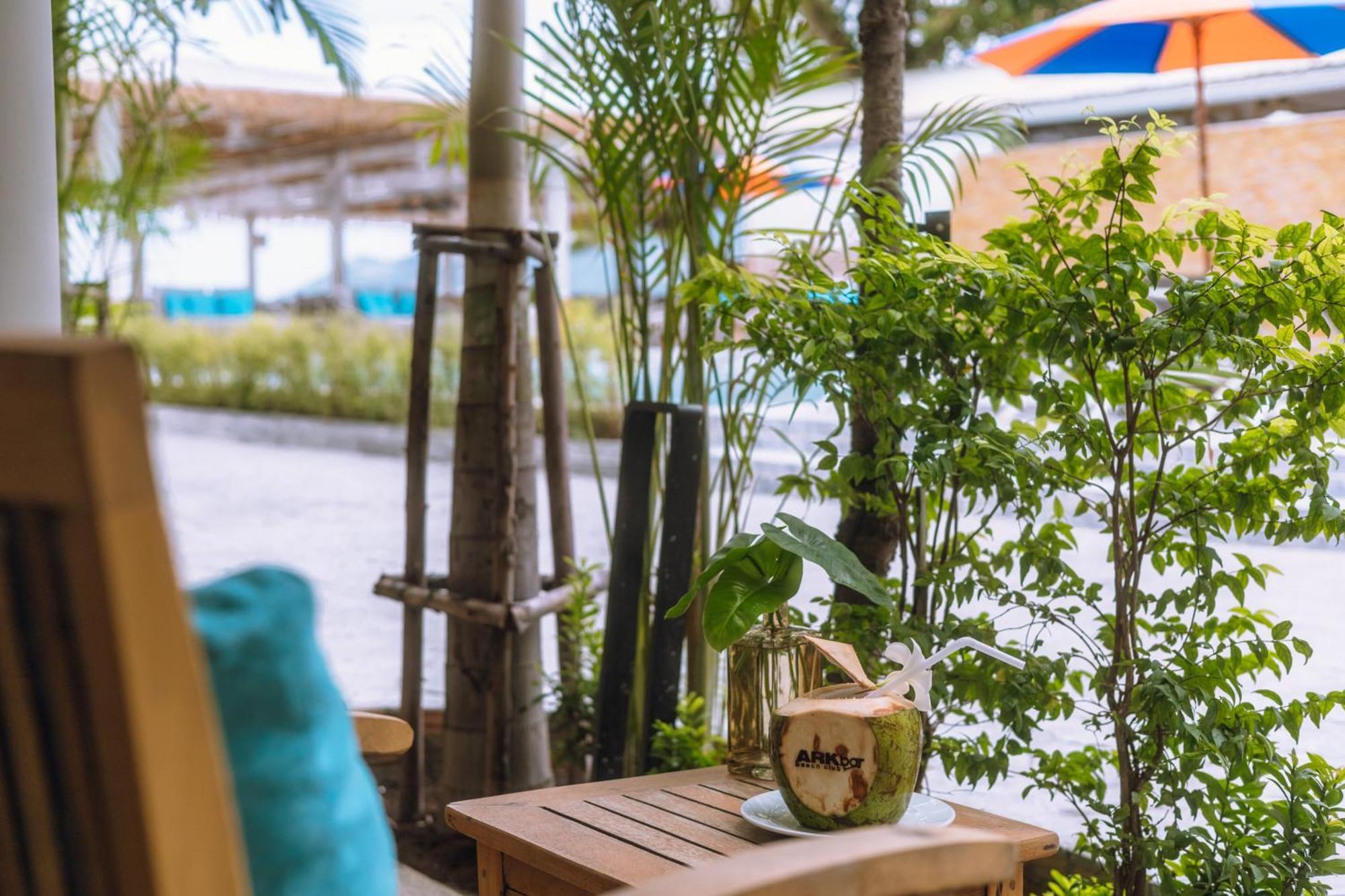 Arkbar Club Hotel