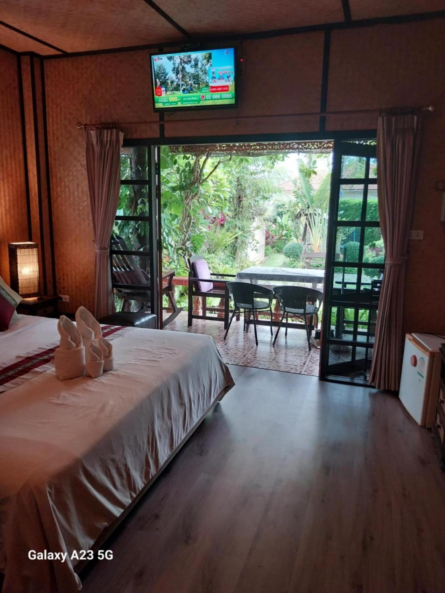 Chiangrai Resort 4*
