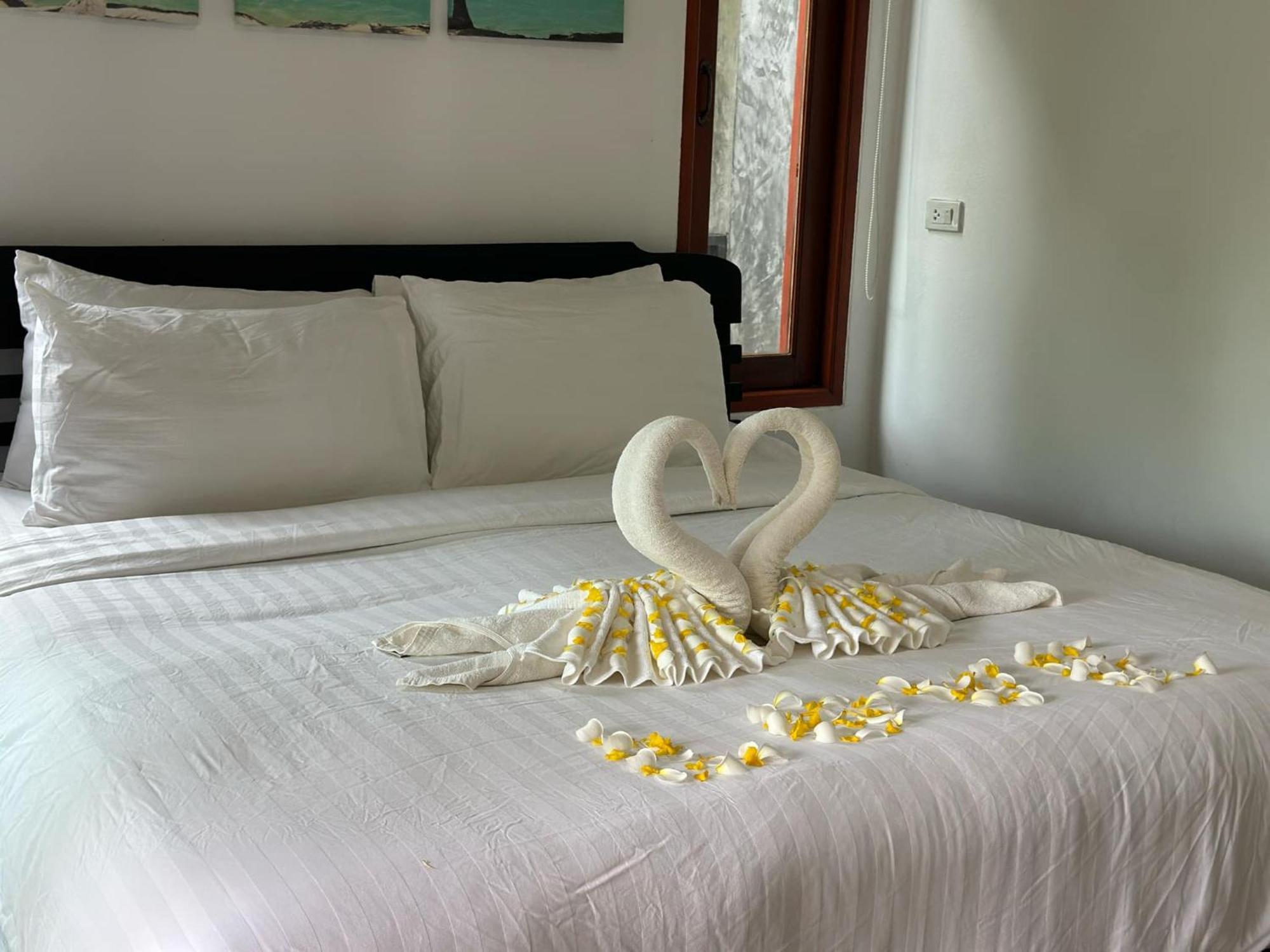 Resort Ibiza Haad Yao