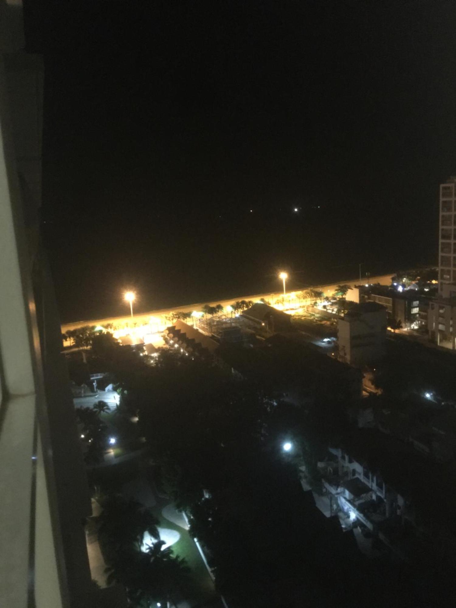 Seaview Apartment *