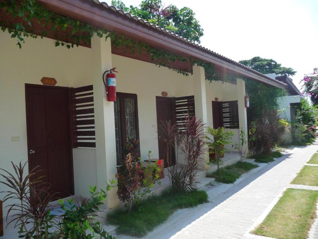 Lucky Mother 2* Chaweng (Koh Samui)