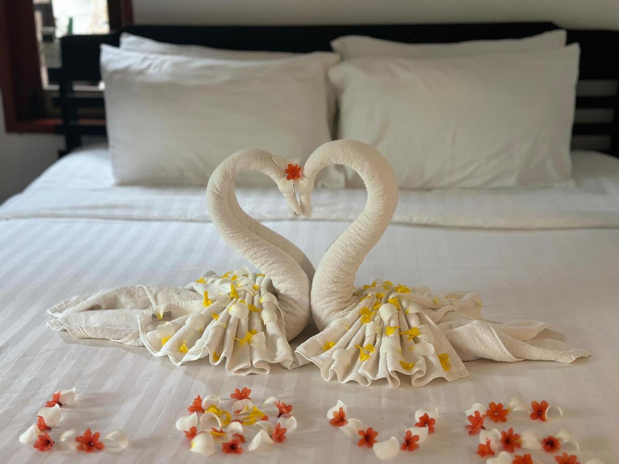 Ibiza 3*