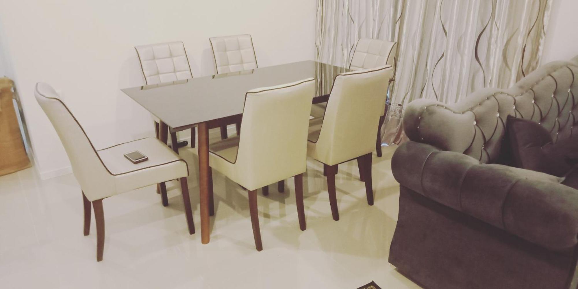 2 ห้องนอน 2 ห้องน้ำ Seaview ชั้น18 Apartment