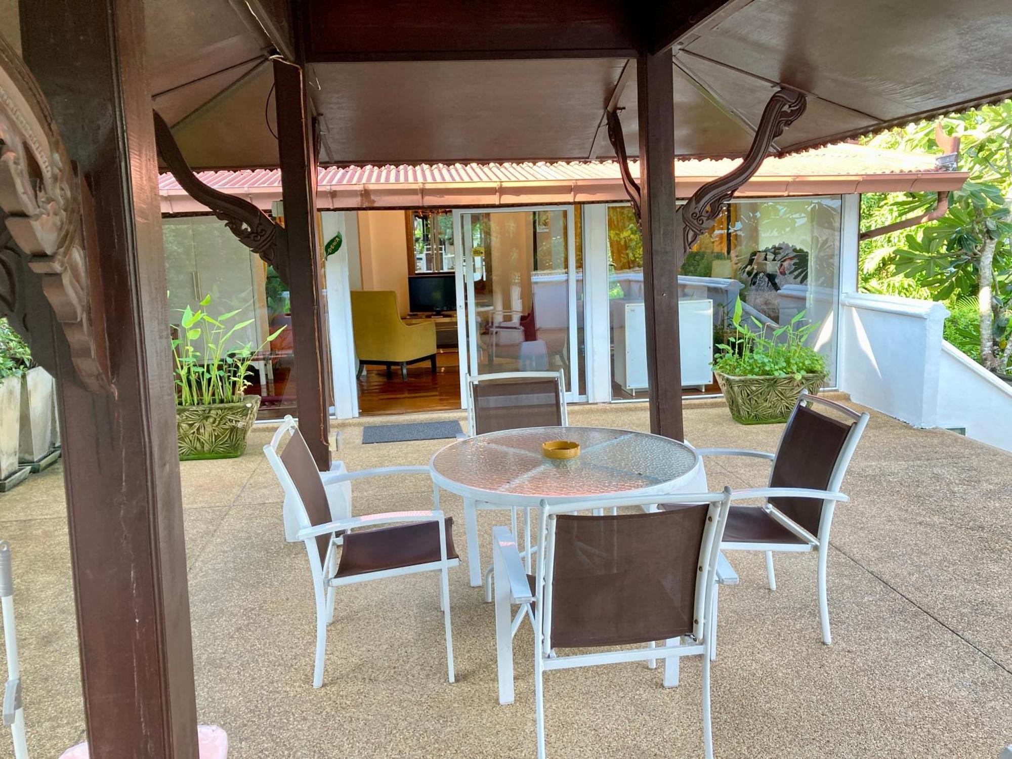 Ban Kaew Resort 3*
