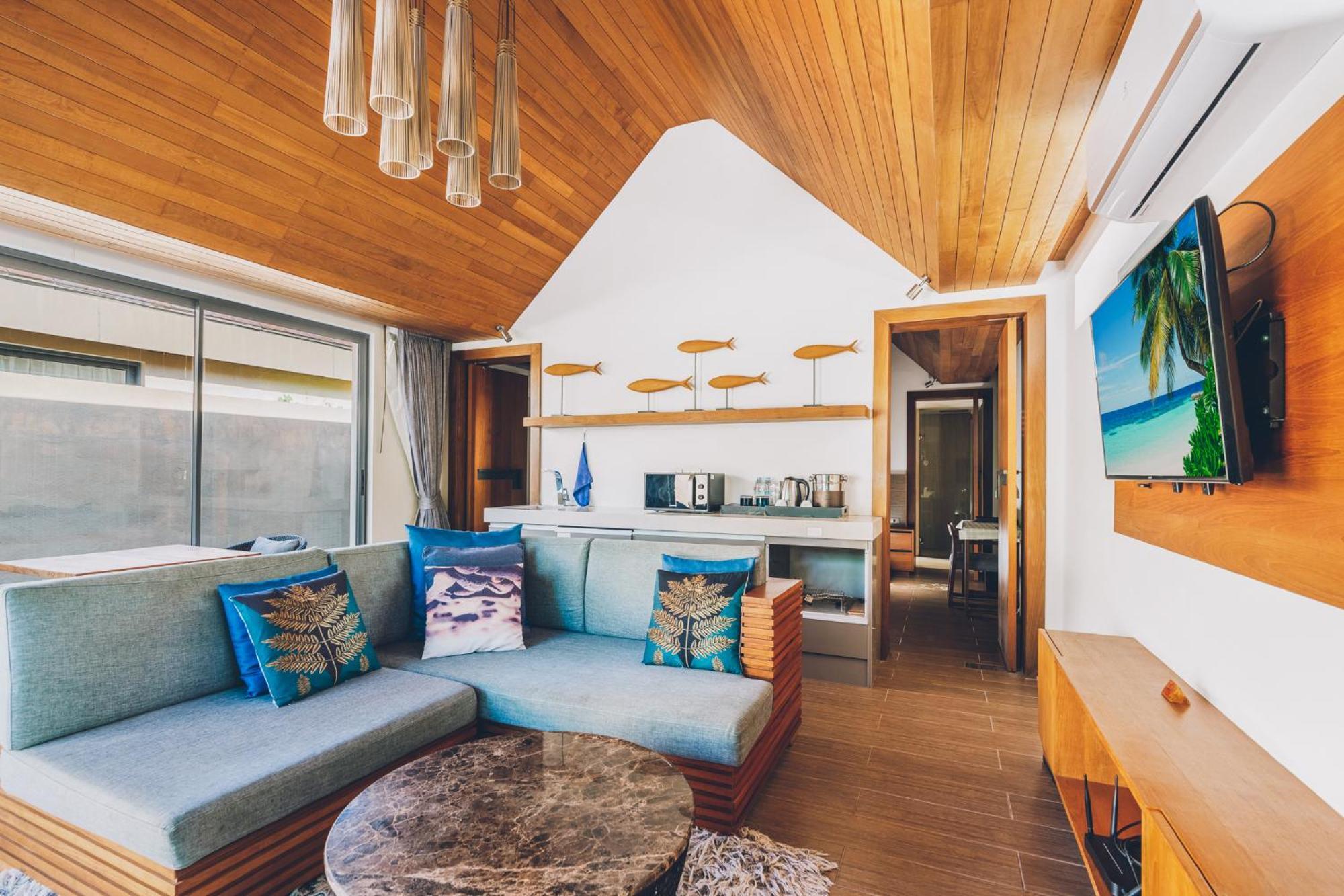 Allure Resort