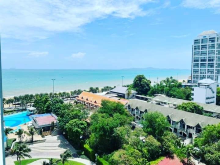Seaview Apartment *