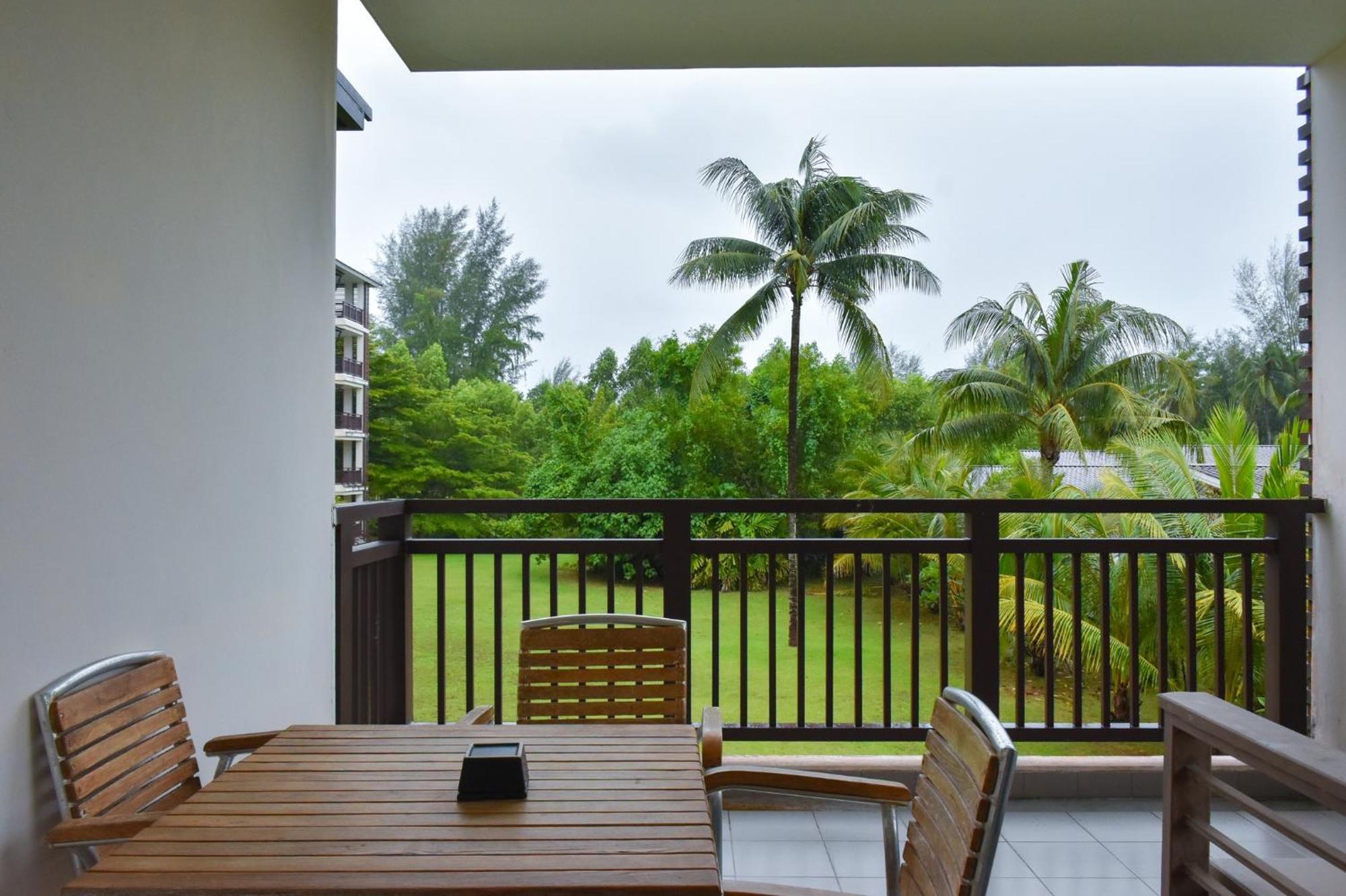 Kantary & Resort 5*