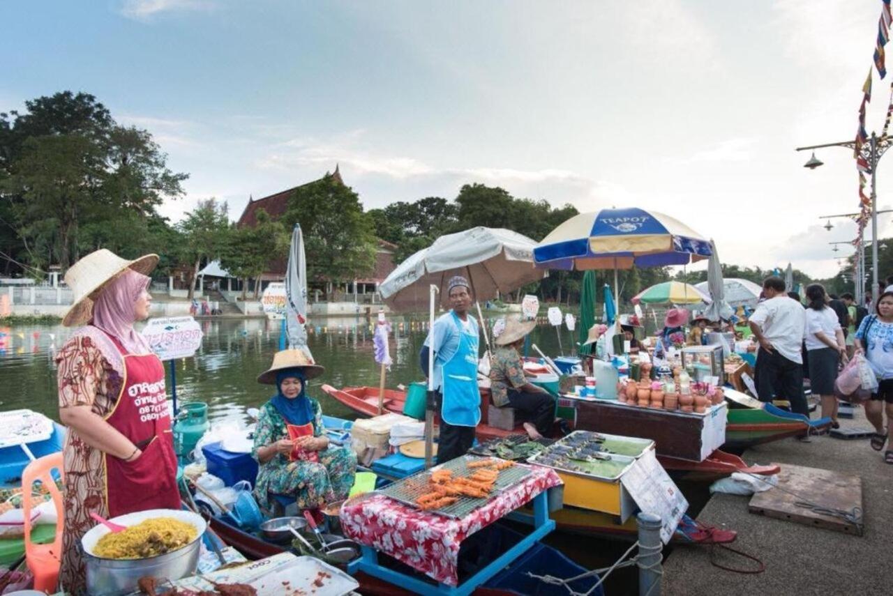 Hotel Talad Nam Klong Hae