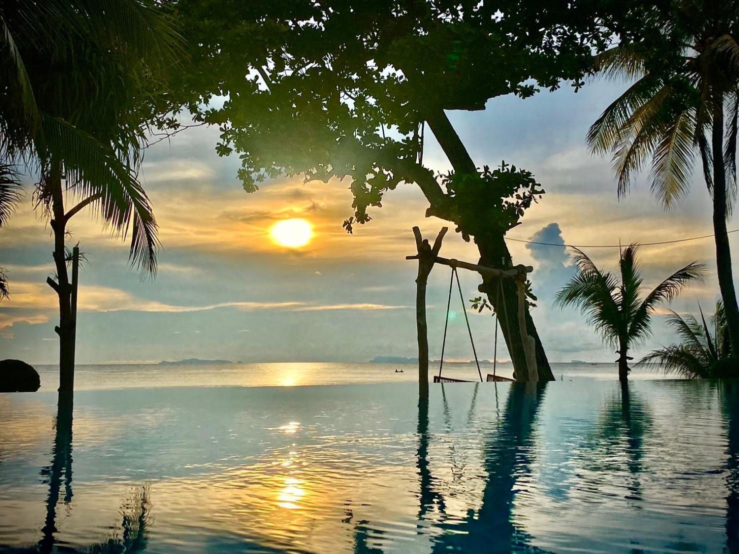 Sunset Resort Haad Rin