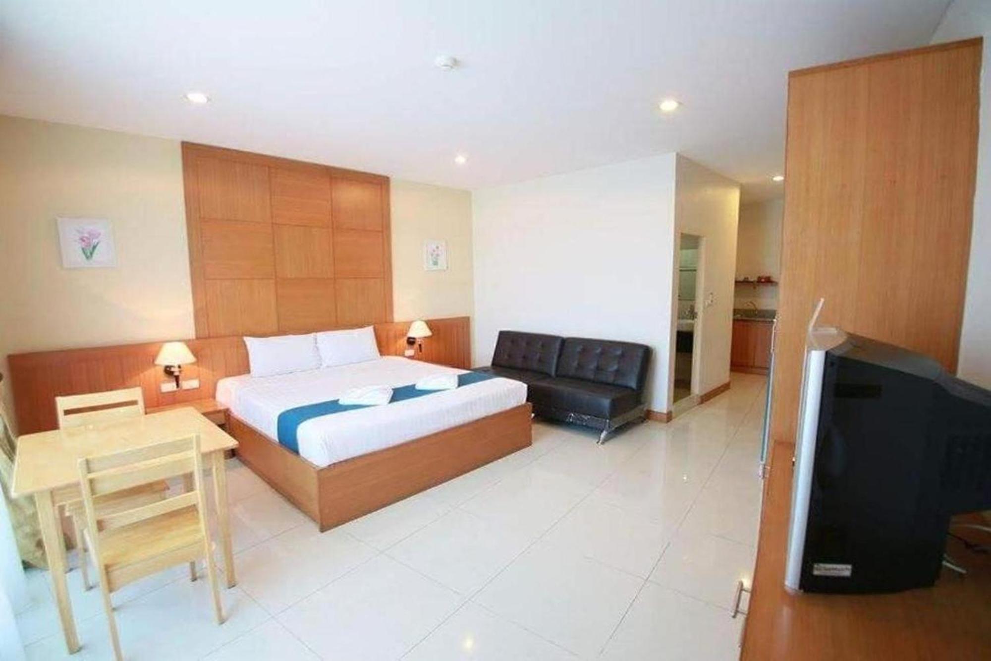 Hotel The Icon Place 1 @