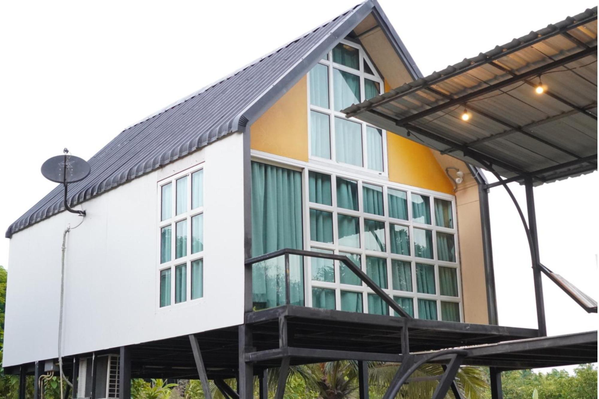 Resort Chiewlan Camp And