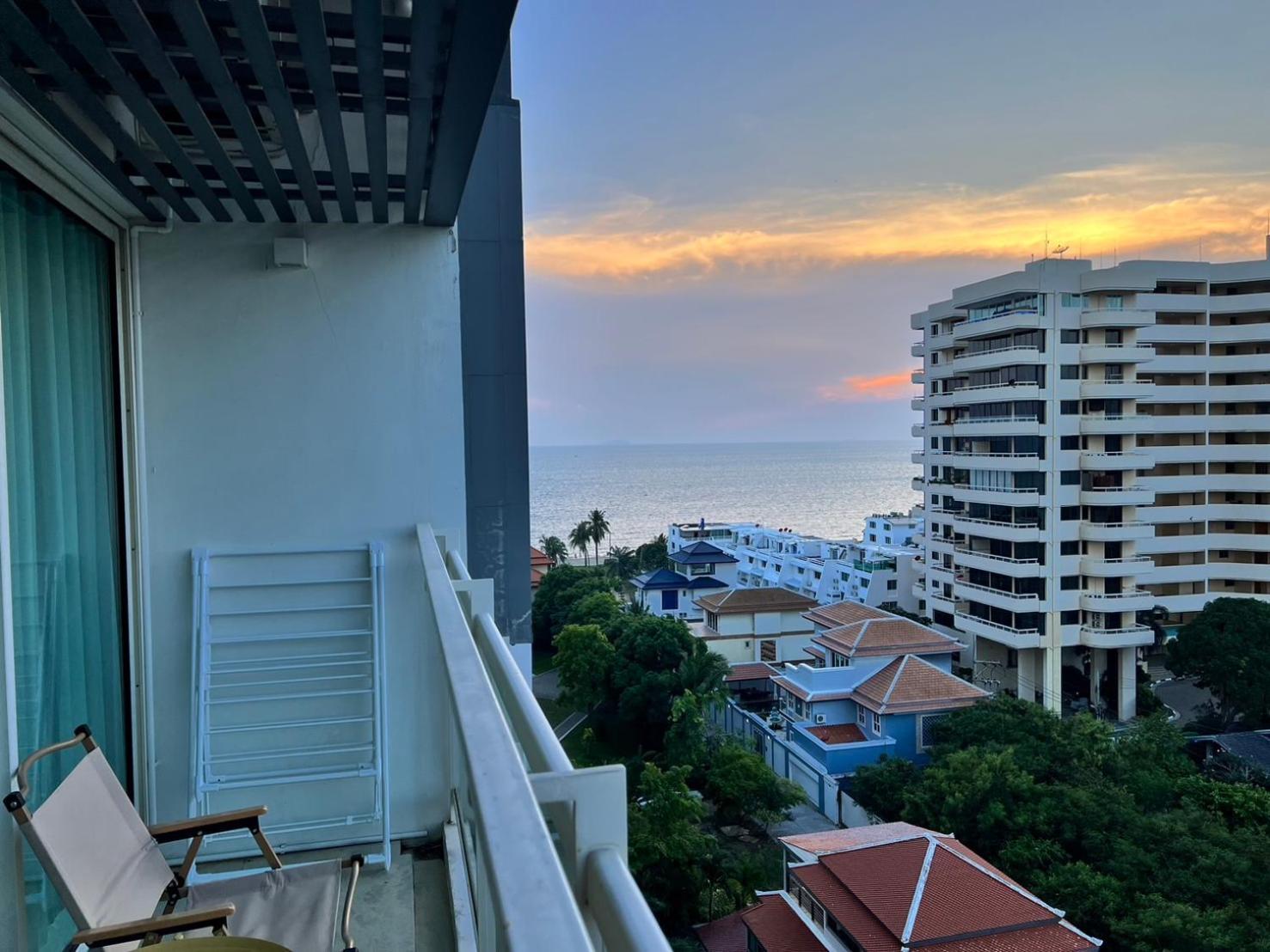 By Hello Pattaya At Veranda * Jomtien Beach
