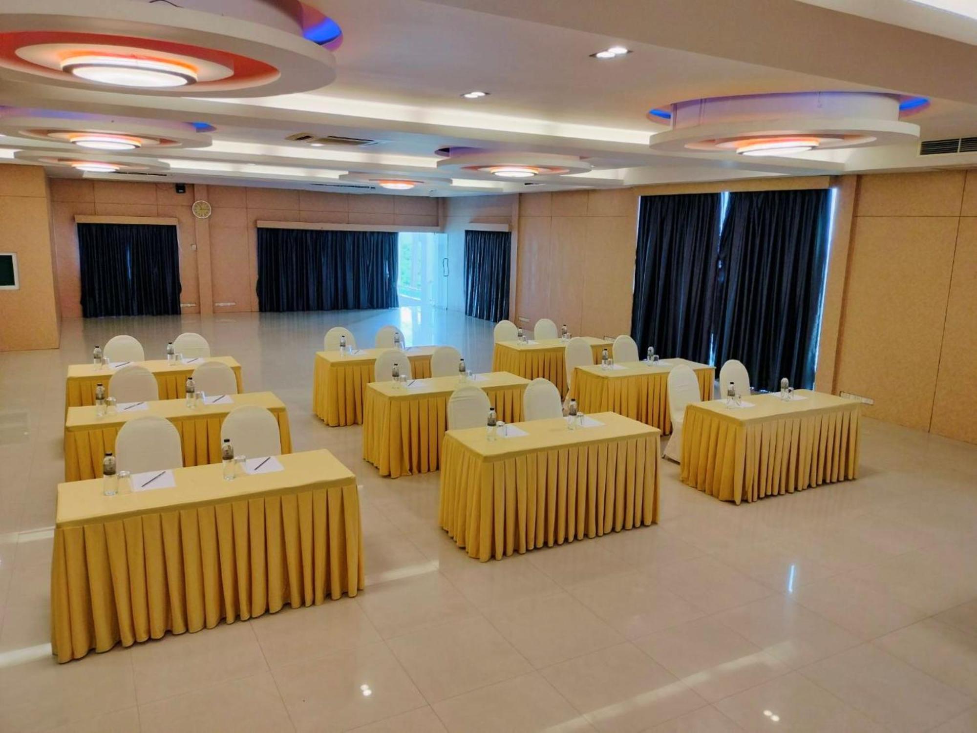Dragon , Pattaya 3* Jomtien Beach