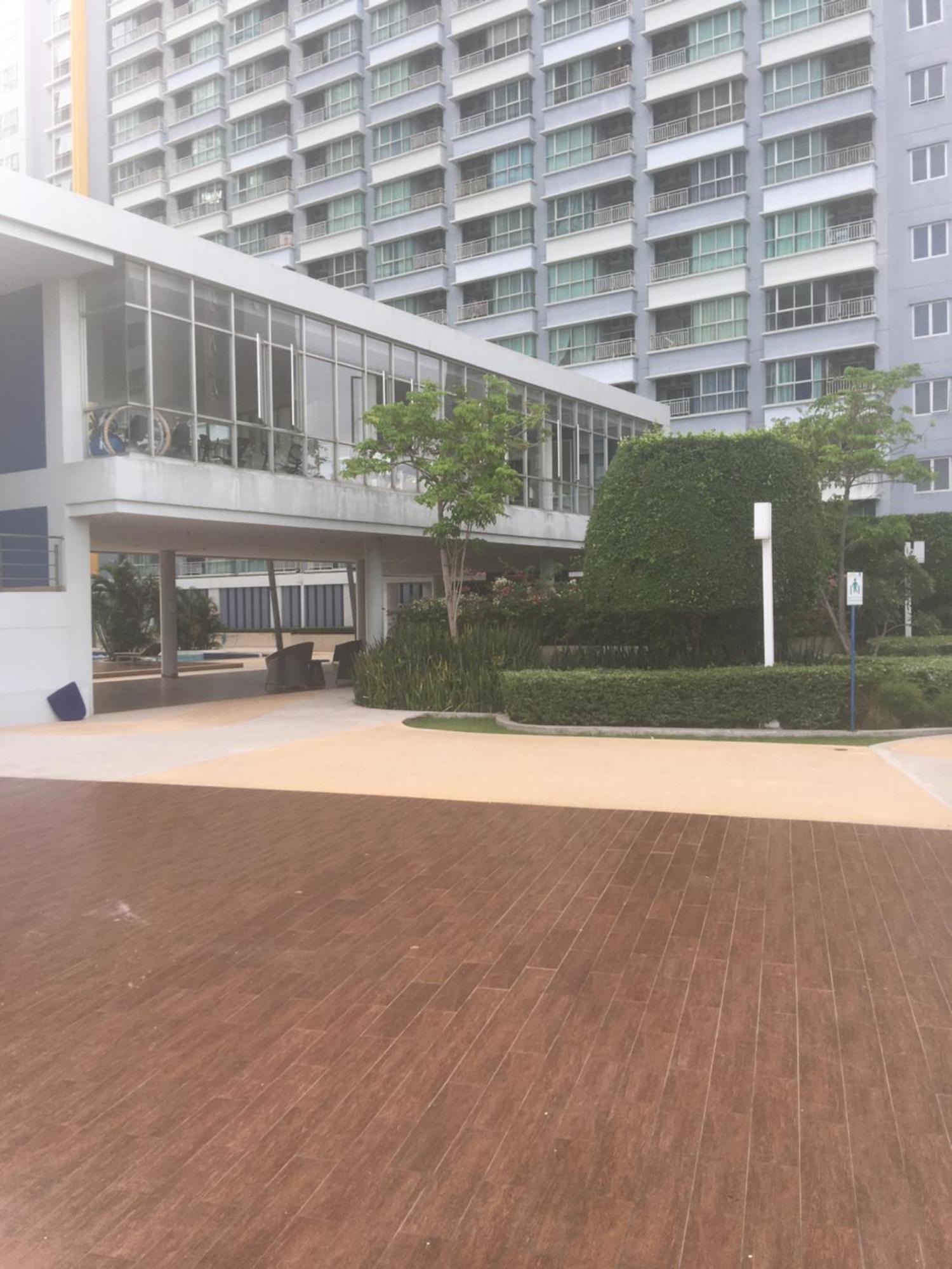 Apartment 2 ห้องนอน 2 ห้องน้ำ Seaview ชั้น18 *