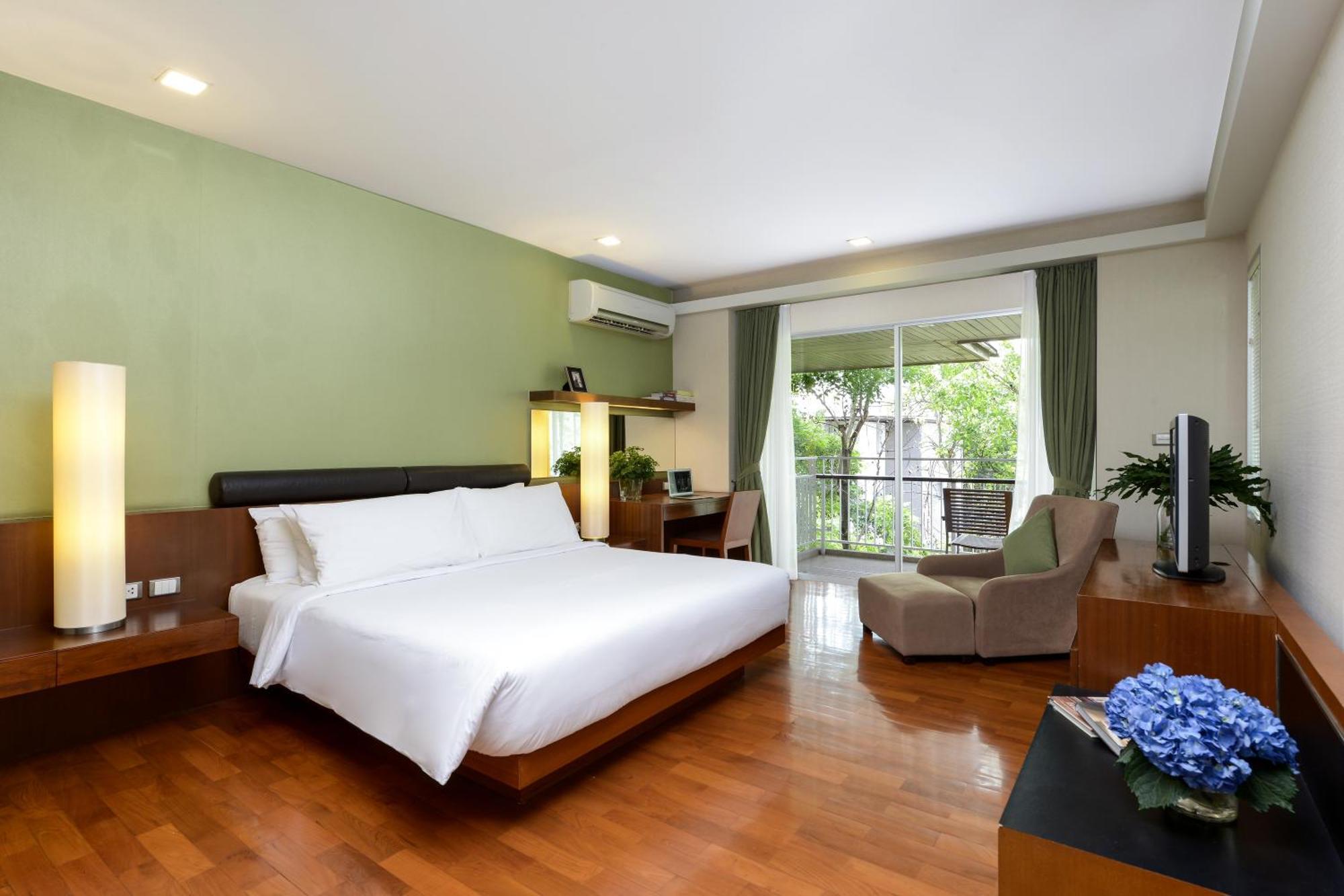 Hotel The Park Nine Srinakarin
